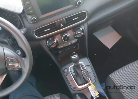 2021 Hyundai Kona Se z USA, uszkodzony, nr VIN KM8K12AA3MU644594